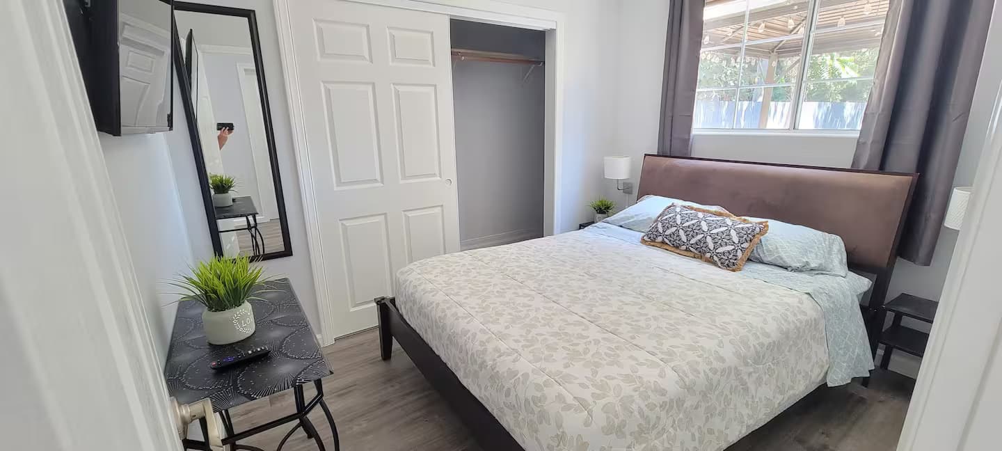 First bedroom at Poway Nature Guesthouse